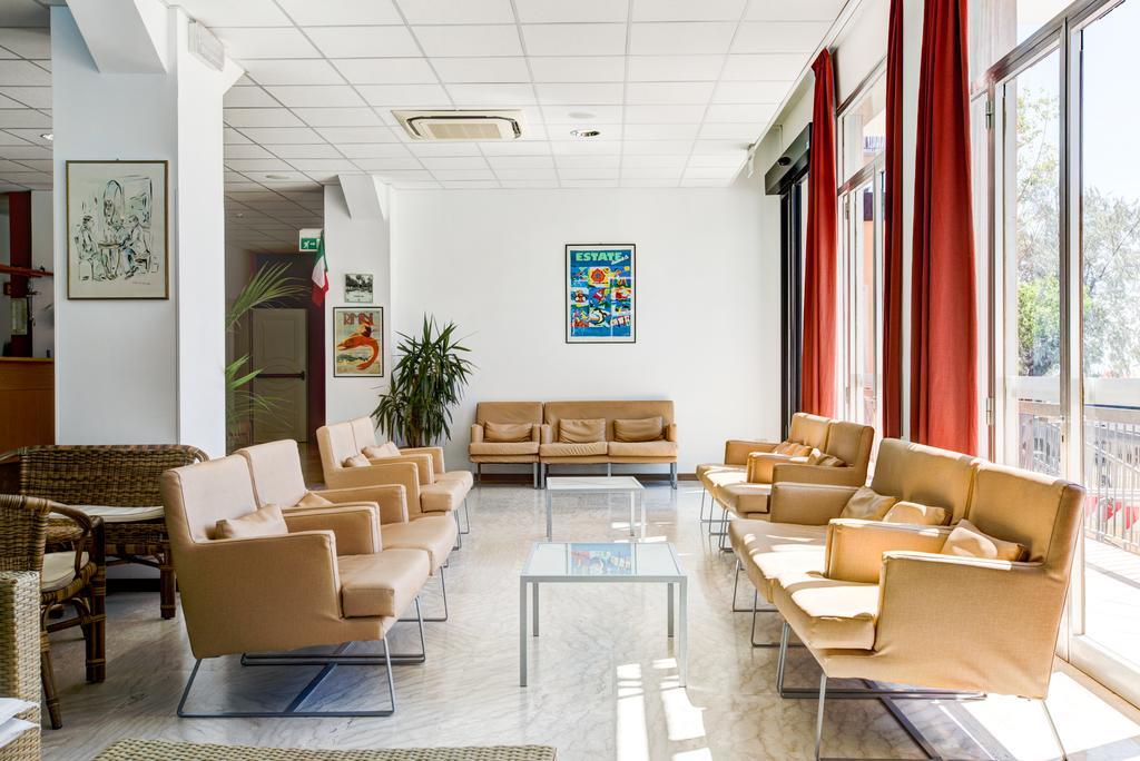 רימיני Hotel Atlas מראה חיצוני תמונה